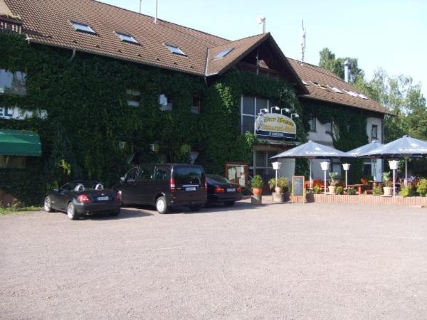 Hotel Restaurant Zur Hexe Überherrn 外观 照片